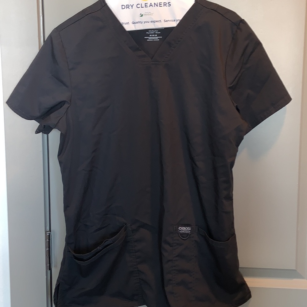 Cherokee Scrub Top